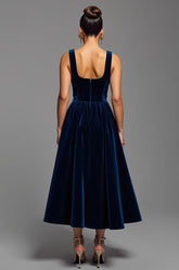 Marineblaues Langes A-Linie Partykleid aus Samt mit quadratischem Ausschnitt